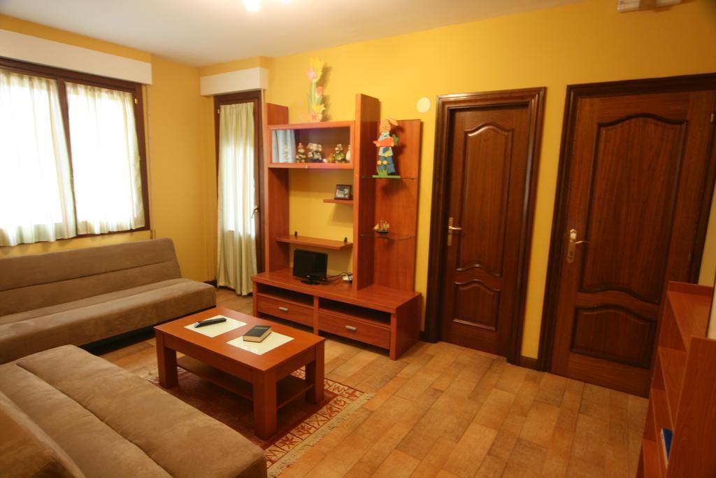La Granja De Vitoria Guest House Hueto Arriba Room photo