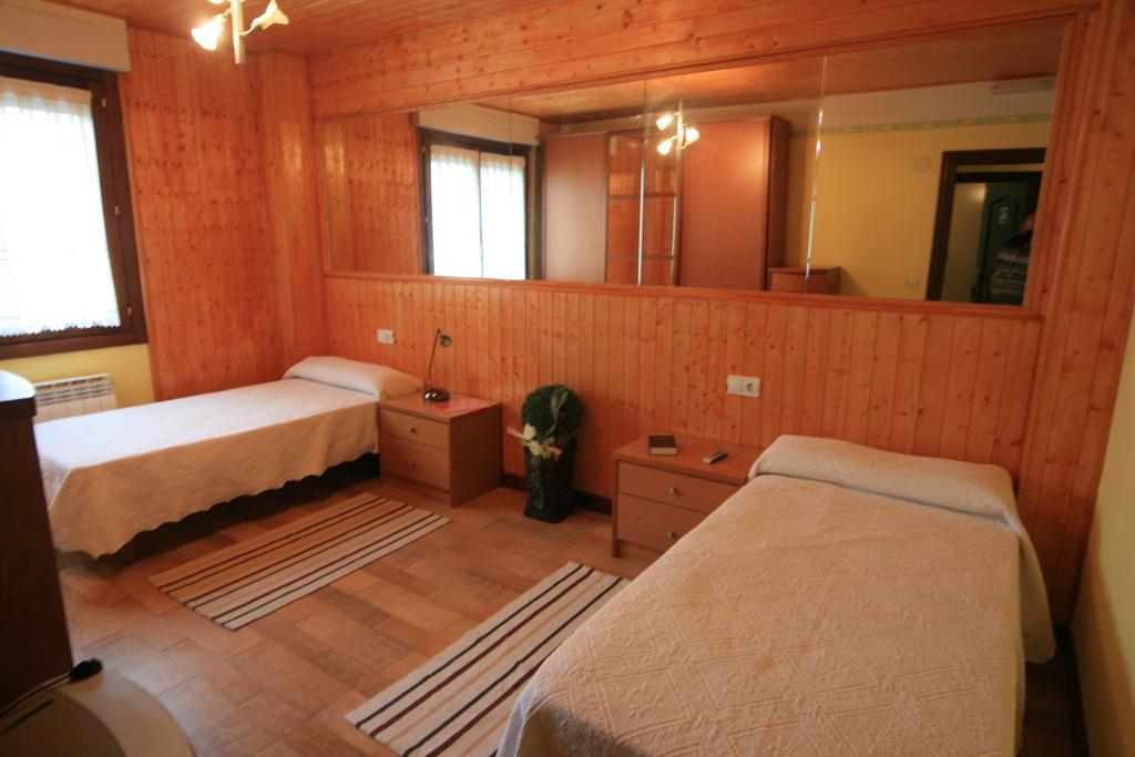 La Granja De Vitoria Guest House Hueto Arriba Room photo